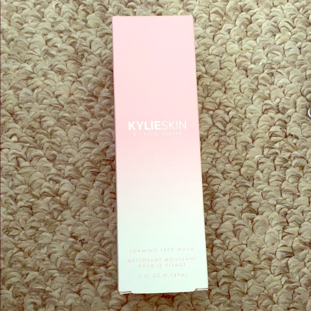 Brand new never used Kylie skin